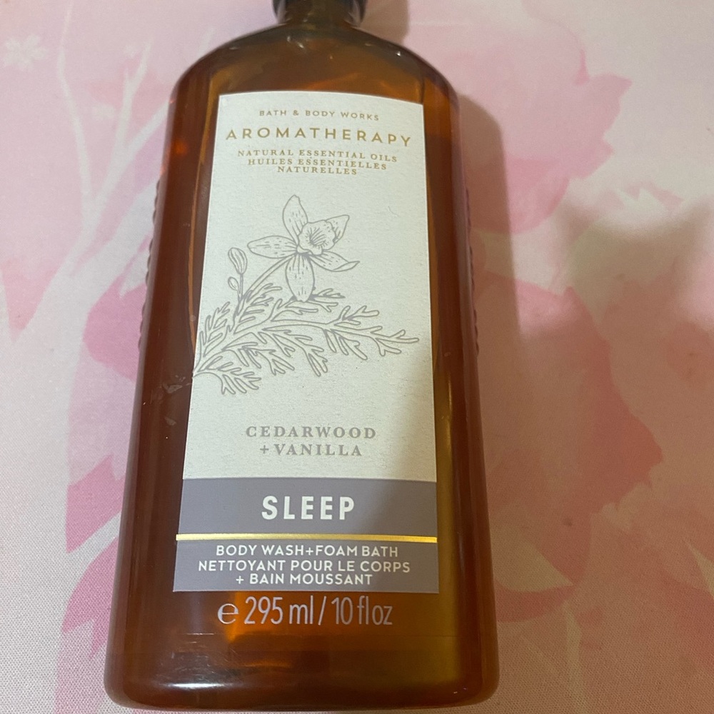 Bath & Body Works Aromatherapy Cedarwood Vanilla Body Wash